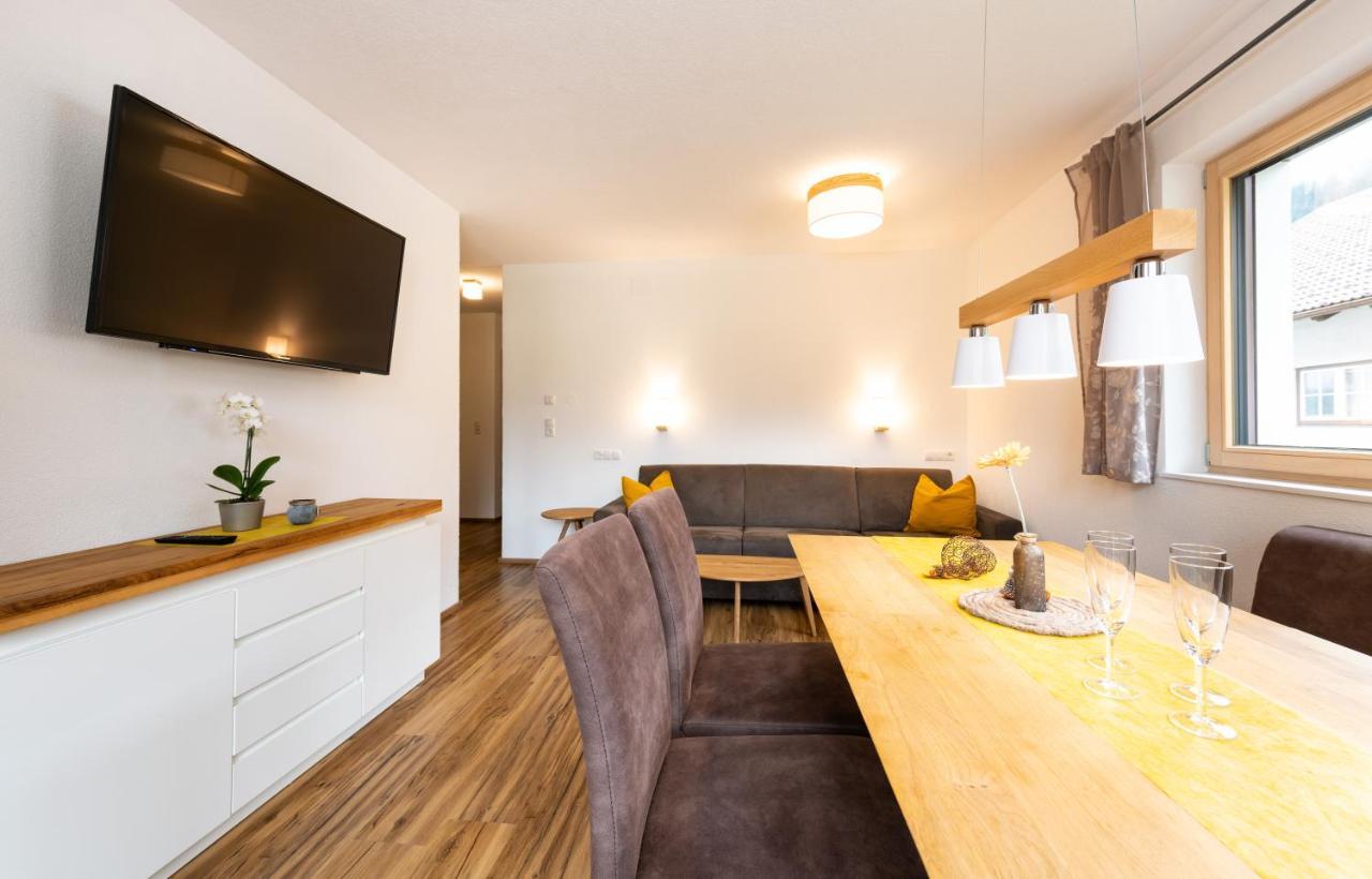 Appartements Simone Ehrwald Bagian luar foto